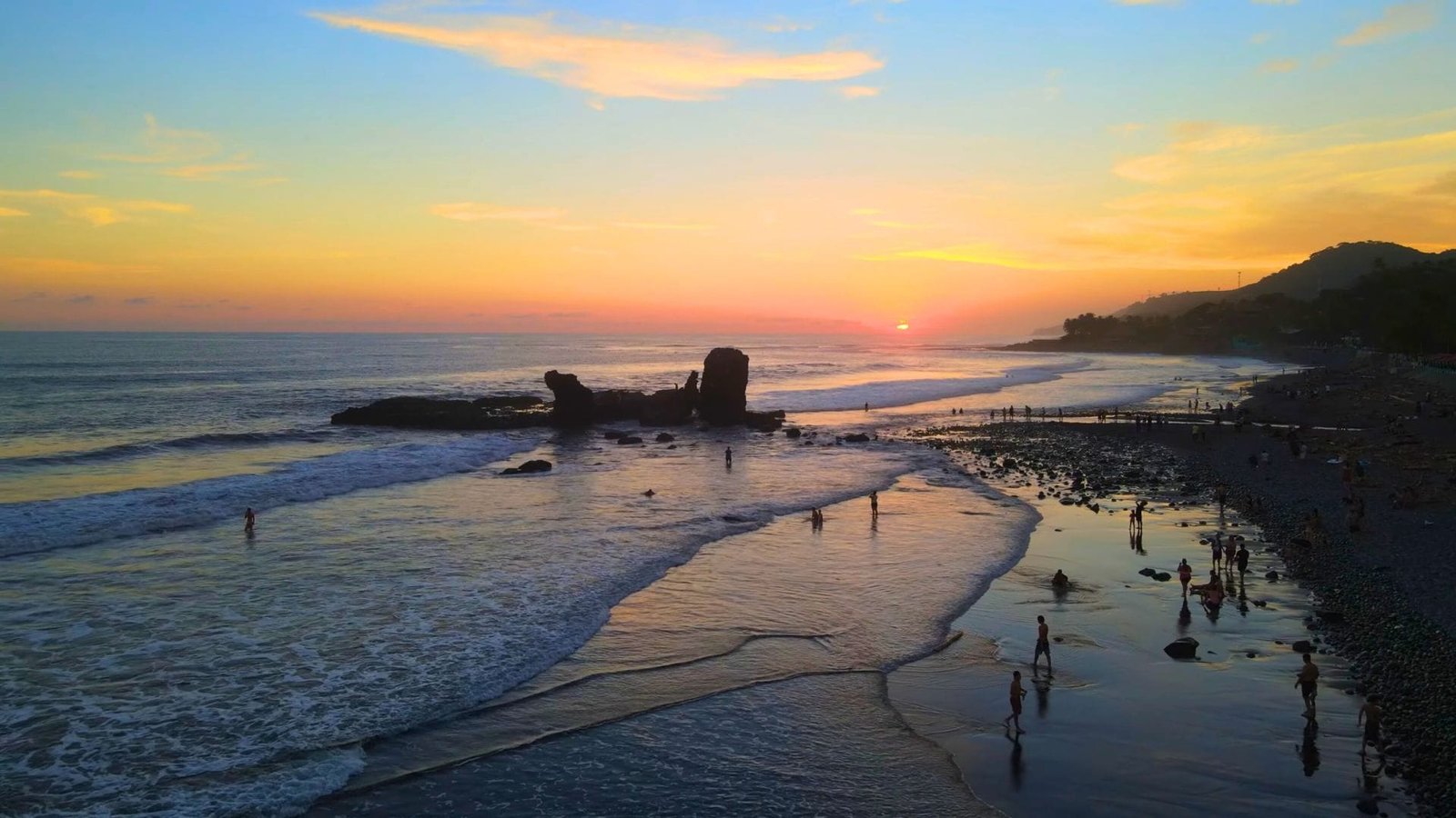 playa el tunco el salvador